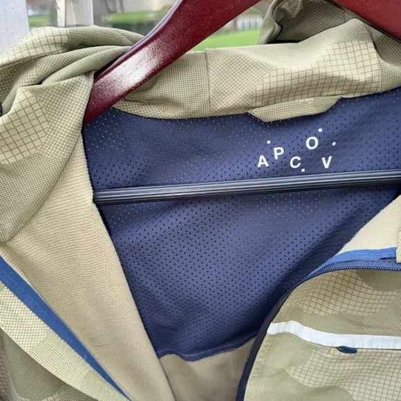 APC X Outdoor Voices Large Camo Anorak Pullover Olive Green - Picture 4 of 6